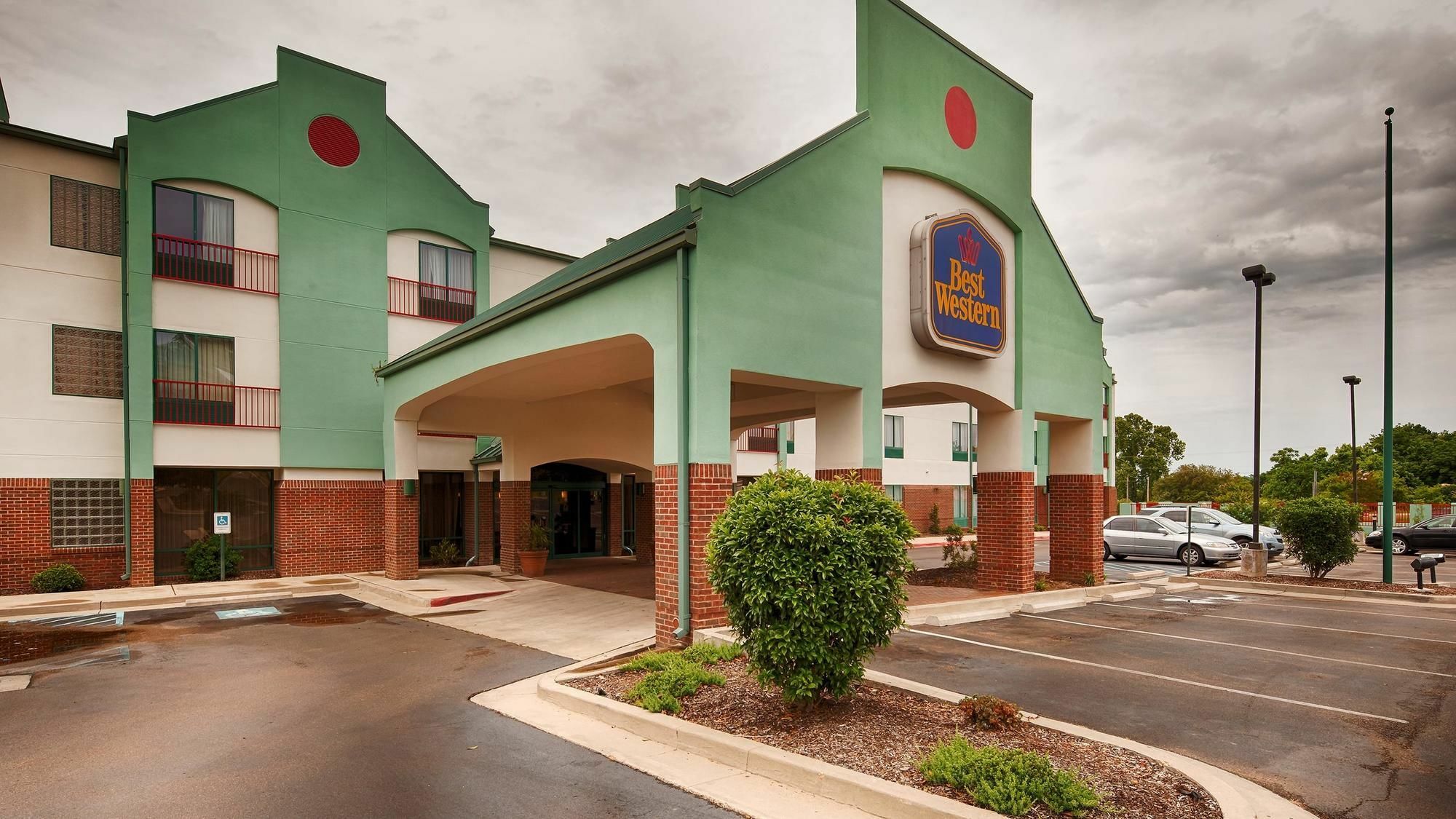 נאטשז The Bridges Hotel מראה חיצוני תמונה